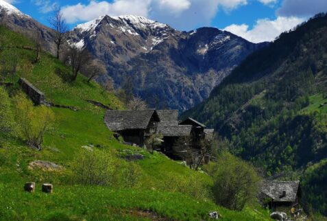 Alta via dei Walser - Alpe Selletto - View of Rabernardo - BBOfItaly