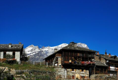 Riva Valdobbia - Riva Valdobbia with Monte Rosa on the background - BBOfItaly