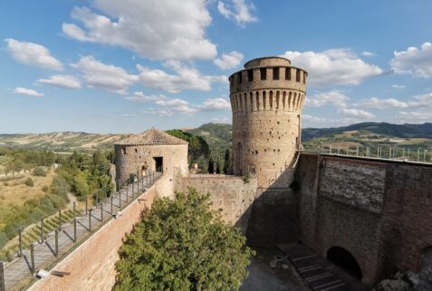 Rocca dei Veneziani and Clock Tower - The fortness with the two towers - BBOfItaly