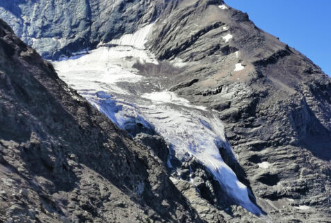 Vallone del Nomenon - Grivola - Nomenon glacier and its tongue seen fron Trayo pass