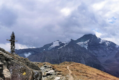 Pointe de la Pierre - View of Grivola from the top of Pointe de la Pierre