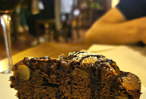 Dessert- Chocolate and pears homemade cake - Osteria del Borgo