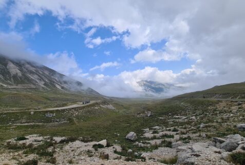 Campo Imperatore, the rocky and grassy landscape in Abruzzo