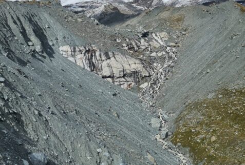 Val d'Ayas - View on the moraine of Verra glacier