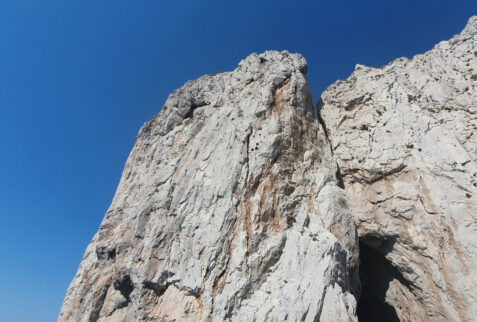 Cave dug into Pan di Zucchero seastack