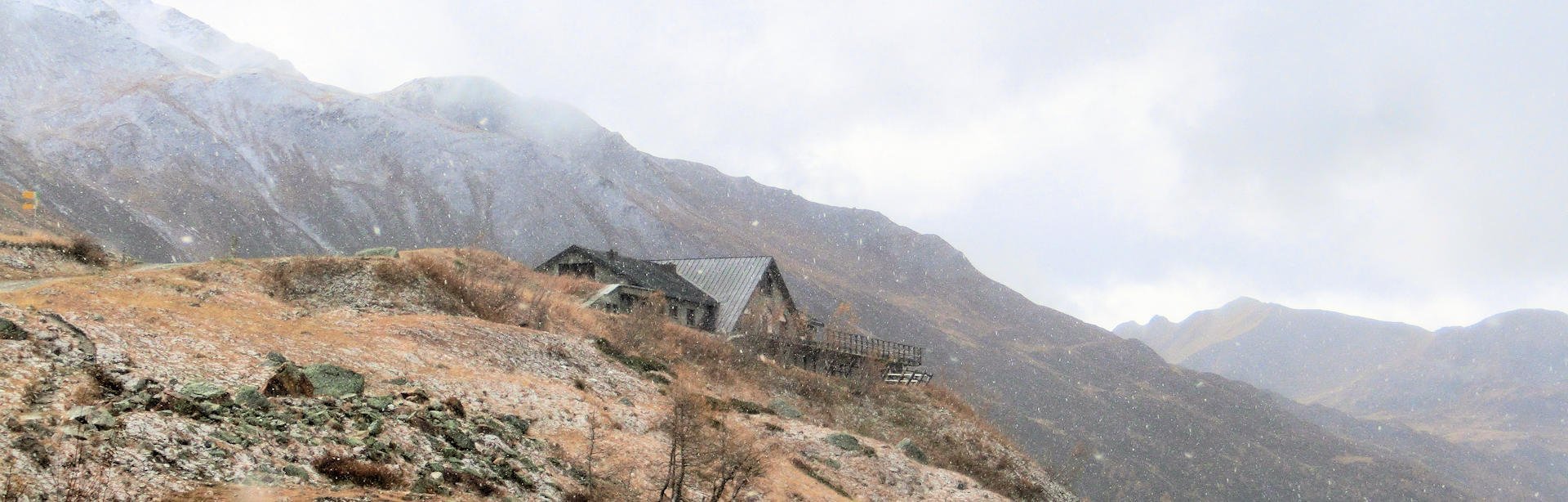 Val Ferret Rifugio Elena