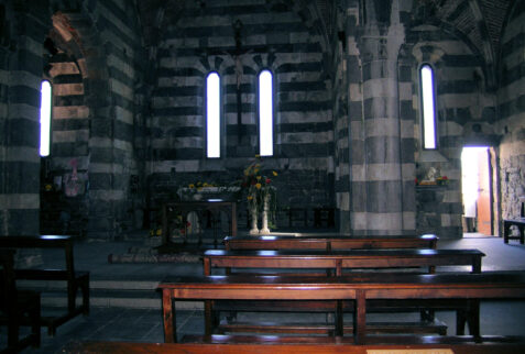 Porto Venere Liguria – inside of Chiesa di San Pietro