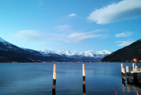 Lario lago di Como – the lake seen from Bellano looking towards north