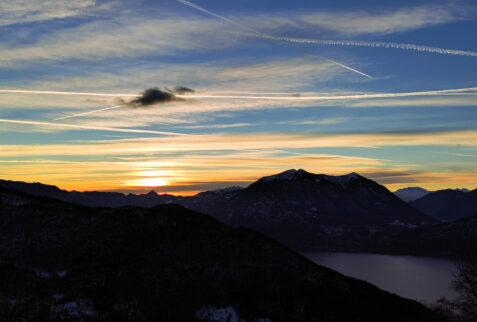 Lario lago di Como – sunset over the lake seen from surrounding mountains