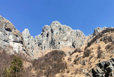 Erve Lombardia – peak of Resegone seen from Capanna Monza