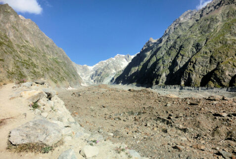 Ghiacciaio del Miage – looking towards the Monte Bianco massif. The top of Monte Bianco is concealed behind the right hand side of the valley