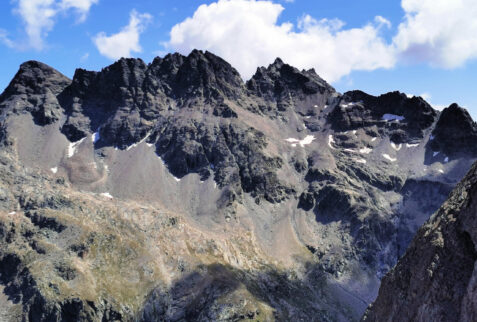 Bivacco Chentre Bionaz – landscape from Passo Dazalou