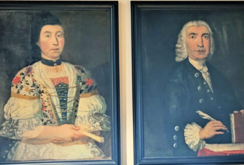 Castello di Aymavilles - portraits of a noble woman and man (last part of year 1700)