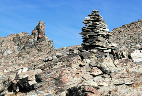 Quintino Sella – little pyramids allow you to “navigate” in this rocky sea – BBof Italy