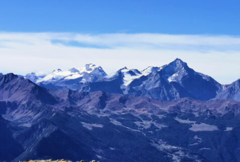 Becca di Viou – Gran Paradiso (left) and Grivola (right) with their eternal glaciers – BBofItaly