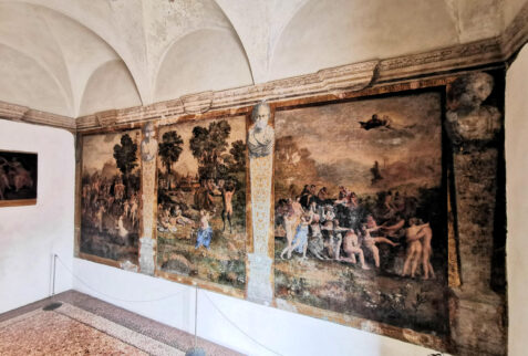 Castello Estense – some frescoes present in the castle – BBofItaly