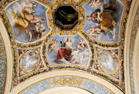 Castello Estense – frescoes on ceiling of the chapel – BBofItaly