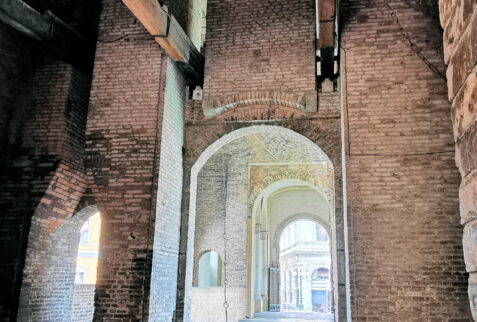 Castello Estense – one of the gates that allow you to cross the moat and enter a fantastic world – BBofItaly