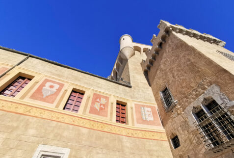 Castello di Saint Pierre – a glimpse of the castle – BBofItaly