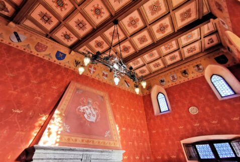 Castello di Saint Pierre – a glimpse of the beautiful ceiling of Stanza degli Stemmi – BBofItaly