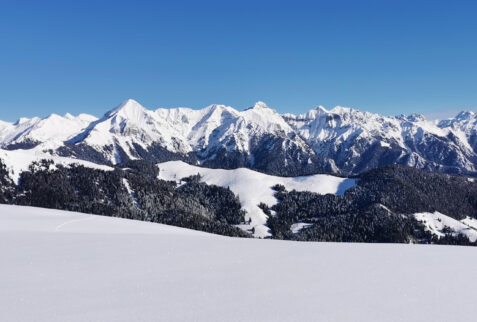 Piani dell’Avaro – part of surrounding Orobie range – BBofItaly