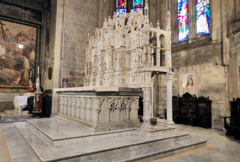 Arezzo – main altar of Santi Pietro e Donato cathedral – BBofItaly