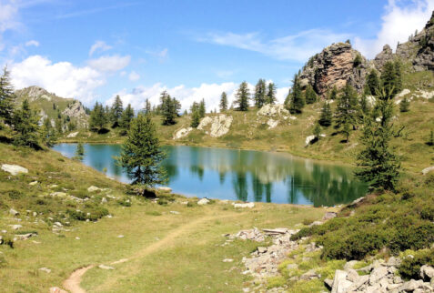 Gardetta upland – a splendid lake at the foot of Rocca la Meja – BBofItaly