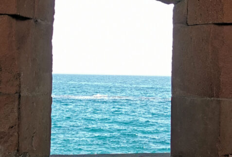 Fortezza Maniace – windows like this were used to defend the fortress using big cannons – BBofItaly