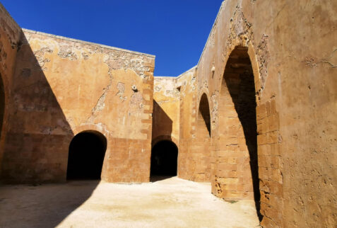 Fortezza Maniace – the courtyard of the defense rooms – BBofItaly