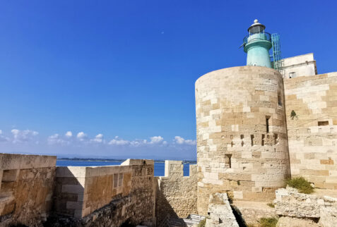 Fortezza Maniace – a glimpse of the fortress – BBofItaly