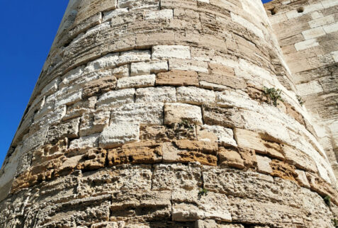 Fortezza Maniace – one of the four towers – BBofItaly