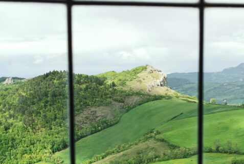 Fortezza di San Leo – looking towards the windows of the fortress – BBofItaly