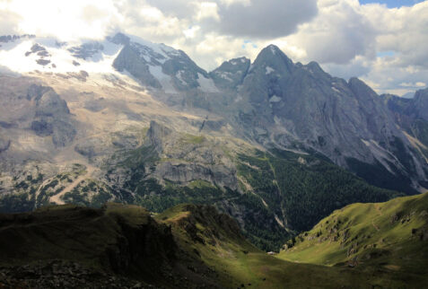 Ferrata delle Trincee – Marmolada massif seen while climbing the Ferrata – BBofItaly