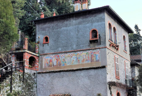 Corenno Plinio – some frescoes on the face of an ancient house – BBofItaly