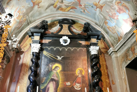 Corenno Plinio – fresco and painting above the main altar – BBofItaly