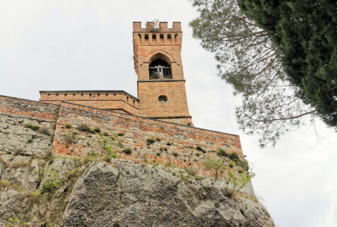 Brisighella – Torre dell’Orologio on the top of the rocky hill – BBofItaly