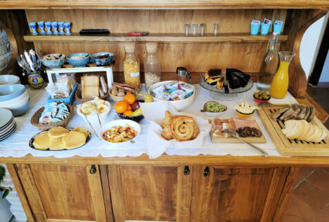 Brisighella - tasty and local food for breakfast at B&B Casa Maghinardo - BBofItaly