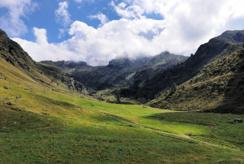 Valvarrone – last part of the valley seen from Casera Vecchia di Varrone shelter – BBofItaly