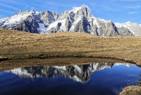 Testa Bernarda – the gorgeous Grand Jorasses range reflected in a tiny lake – BBofItaly