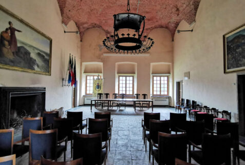 Castello Doria Malaspina - the main hall of the castle nowadays used for cultural events and meetings – BBof Italy